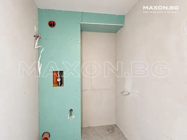 Тристаен с панорама море и гараж — Галерия
