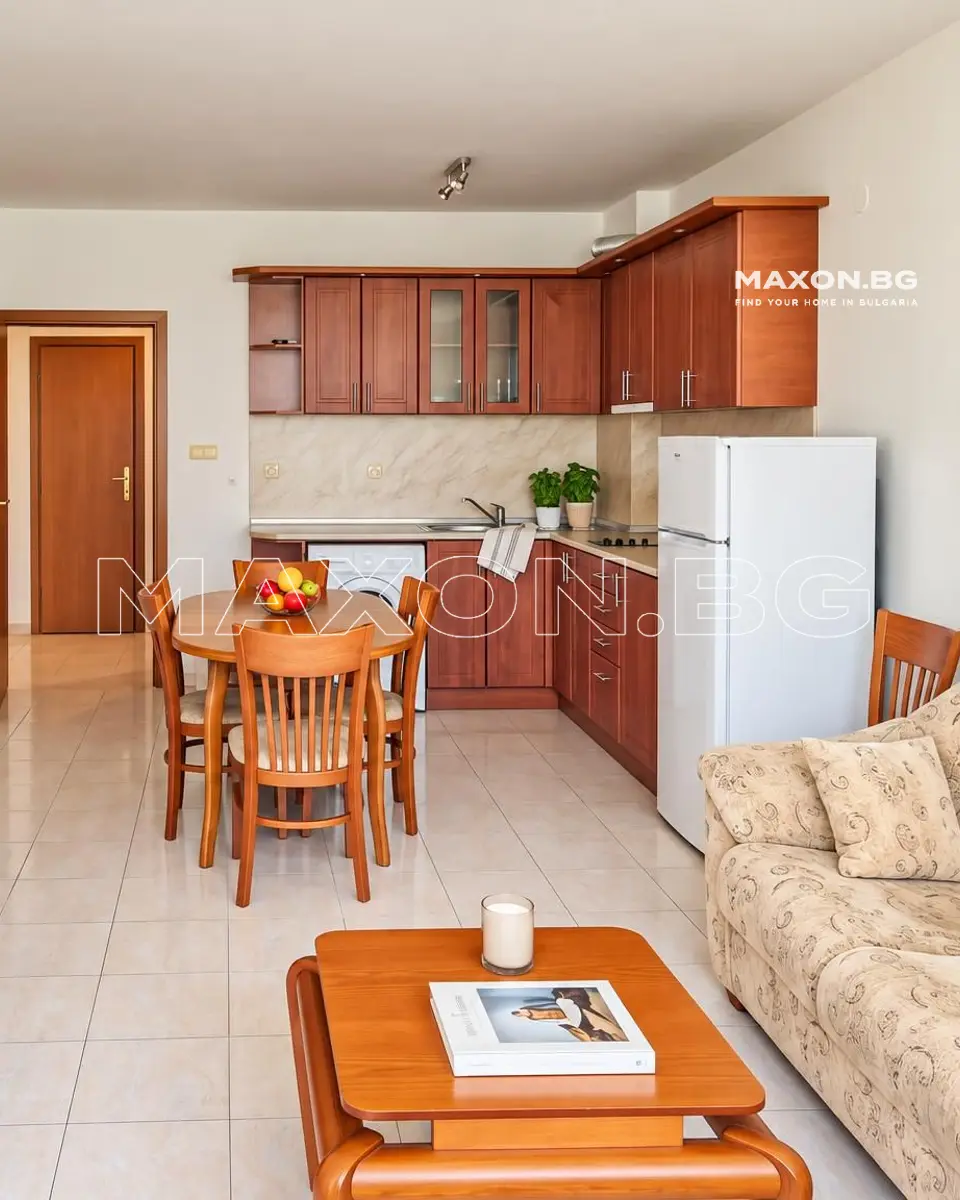 Просторен тристаен близо до плажа