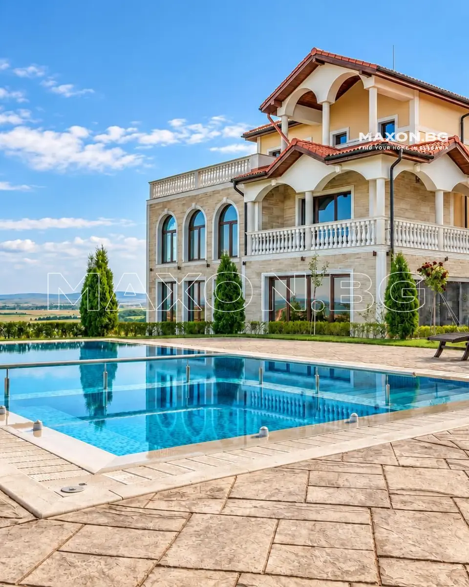 House Garden Complex